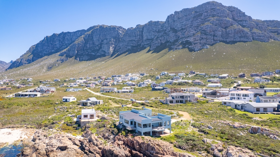 4 Bedroom Property for Sale in Sunny Seas Estate Western Cape